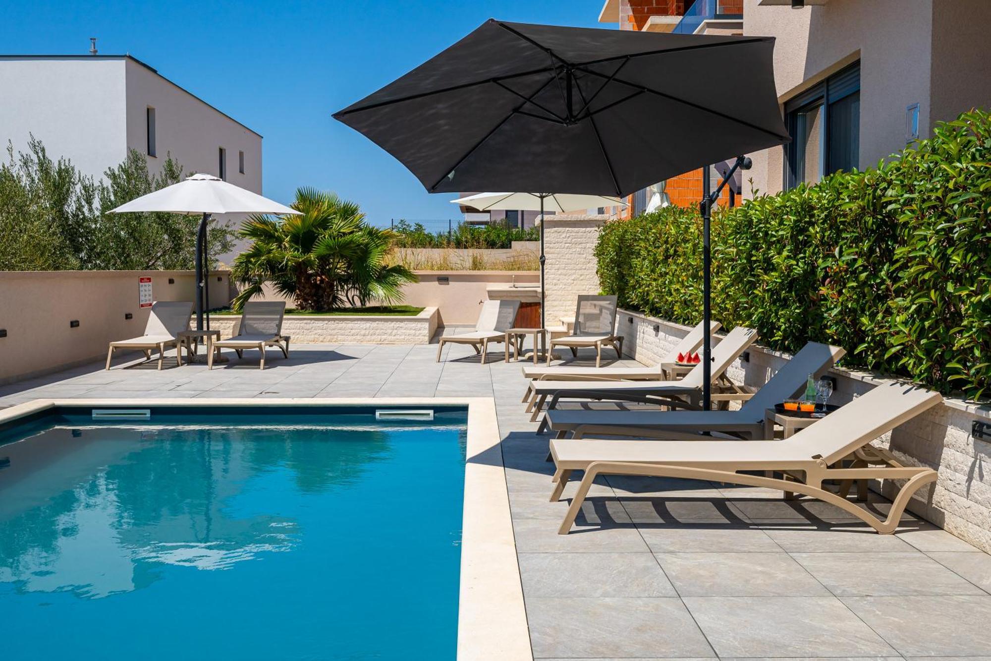 Sea Bay View Apartment - Appartement Avec Piscine Et Magnifique Vue Sur Mer Sveti Filip i Jakov Zewnętrze zdjęcie